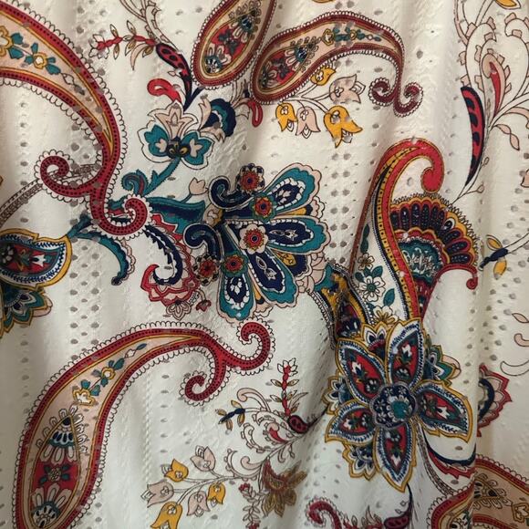 Apt 9 Sleeveless Blouse - Medium - Picture 2 of 4